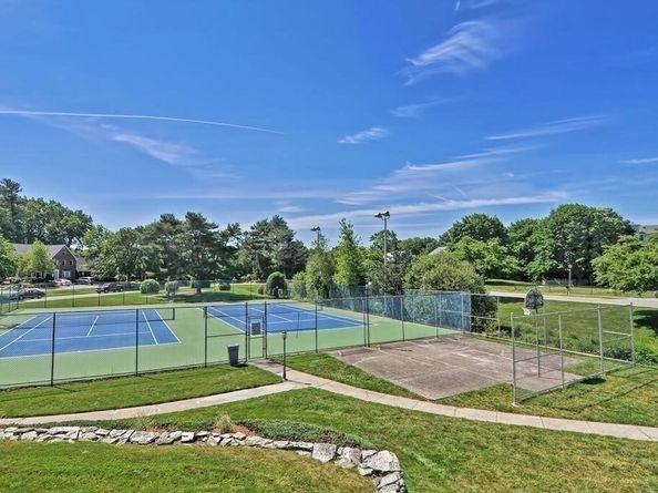 16 Jessica Drive E, Stoughton MA 02072