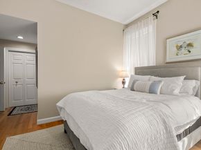 416 Marlborough St 209, Boston MA 02115
