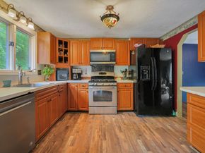 21 Windsor Dr., Wareham MA 02571