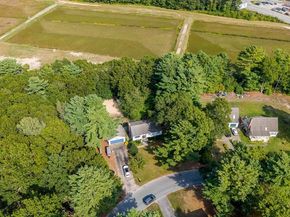 21 Windsor Dr., Wareham MA 02571