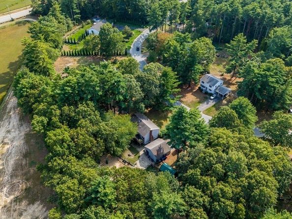 21 Windsor Dr., Wareham MA 02571