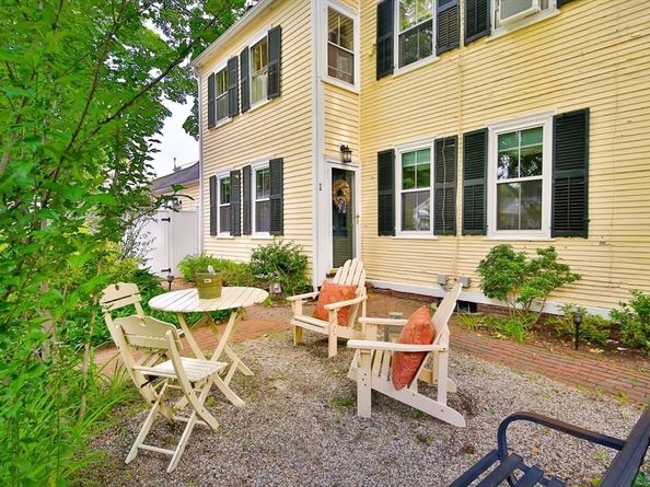 12 Parsons St. 2, Newburyport MA 01950
