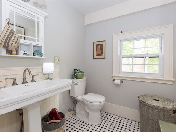 12 Parsons St. 2, Newburyport MA 01950