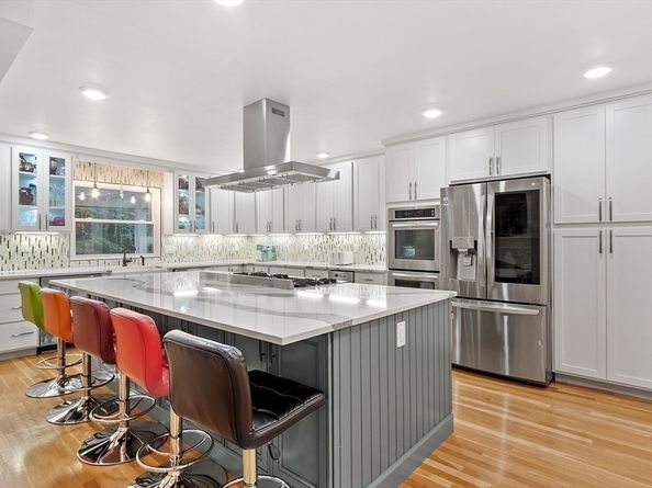 34 Wildmeadow Rd, Boxford MA 01921