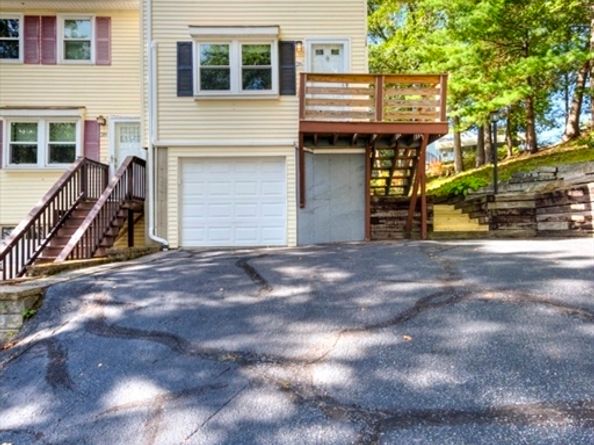 26 Mildred Ave 26, Worcester MA 01603