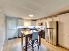 26 Mildred Ave 26, Worcester MA 01603