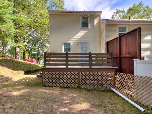 26 Mildred Ave 26, Worcester MA 01603