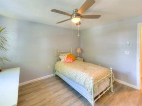 26 Mildred Ave 26, Worcester MA 01603
