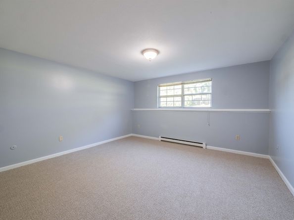 39 Pleasant A6, Northborough MA 01532