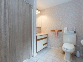 40 Gregory Road, Framingham MA 01701