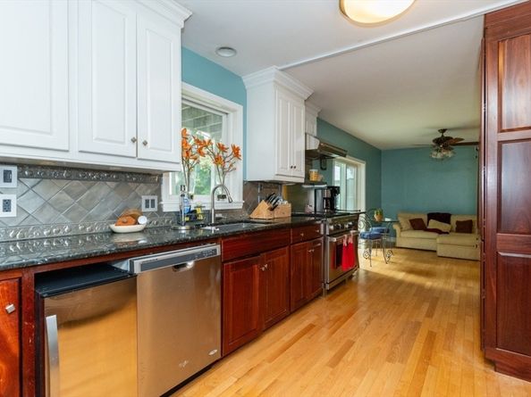 40 Gregory Road, Framingham MA 01701