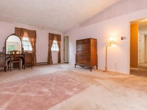 40 Gregory Road, Framingham MA 01701
