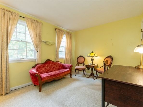 40 Gregory Road, Framingham MA 01701