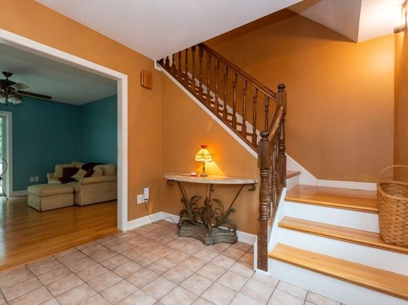 40 Gregory Road, Framingham MA 01701
