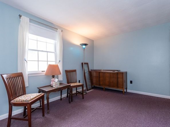 40 Gregory Road, Framingham MA 01701