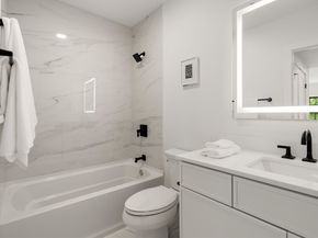 20 Audubon Way 109, Canton MA 02021
