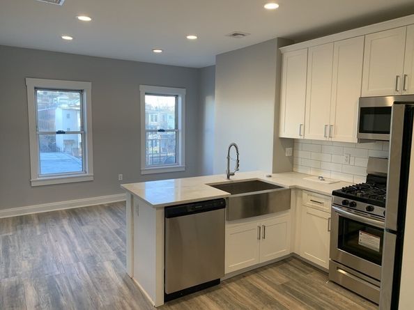 143 London Street, Boston MA 02128