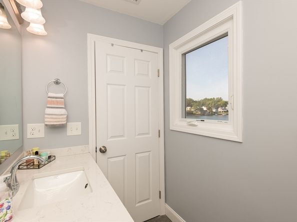 52 Savory St 52, Lynn MA 01904