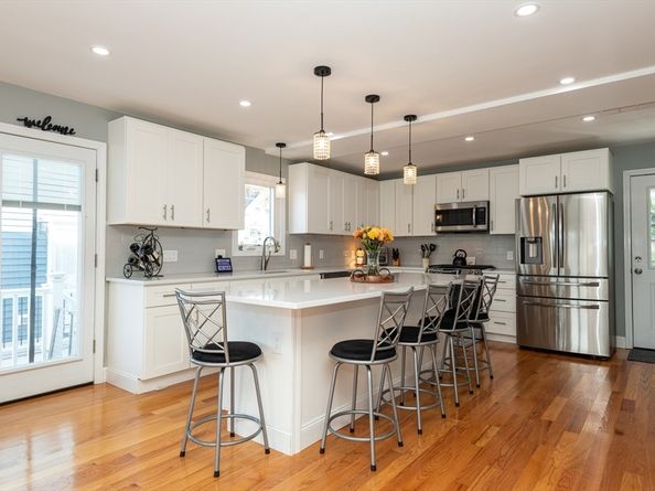 52 Savory St 52, Lynn MA 01904