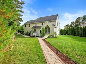 6 Silas Dr, Northborough MA 01532