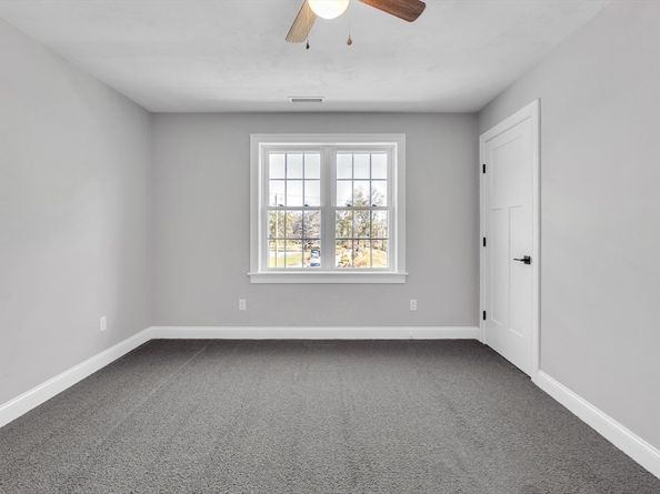 271 Glenwood Rd, Rutland MA 01543