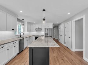 271 Glenwood Rd, Rutland MA 01543