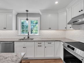 271 Glenwood Rd, Rutland MA 01543