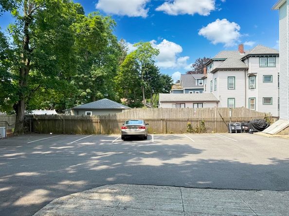34-36 Hillberg Ave, Brockton MA 02301