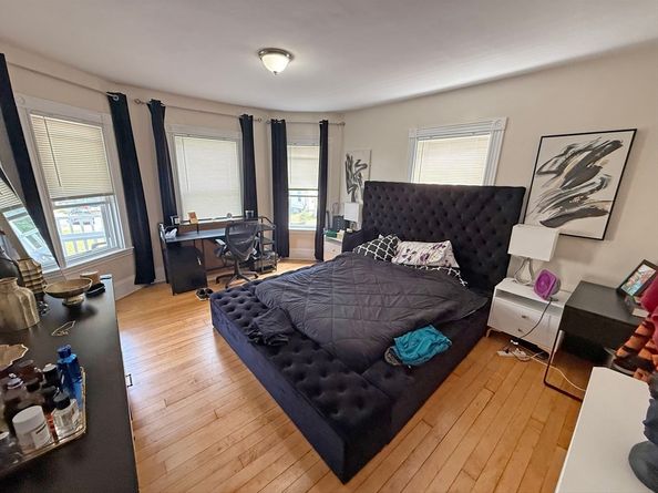 34-36 Hillberg Ave, Brockton MA 02301