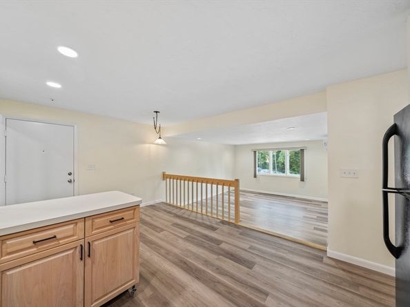 10 Chapman Street 205, Weymouth MA 02189