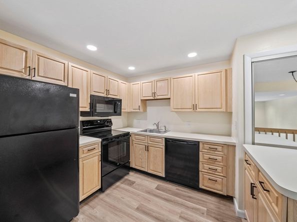 10 Chapman Street 205, Weymouth MA 02189