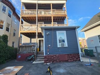 191-193 Washington St