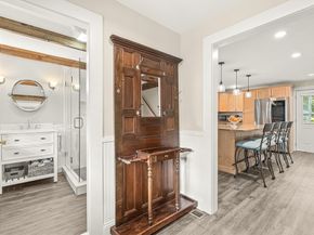 25 Columbia St, Wellesley MA 02481