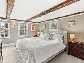 25 Columbia St, Wellesley MA 02481