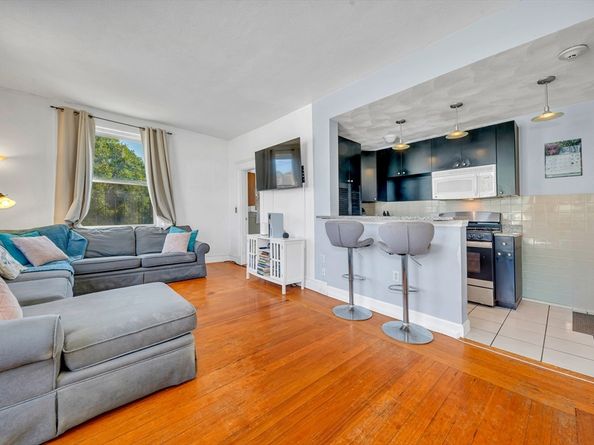 483 Shirley St 4, Winthrop MA 02152