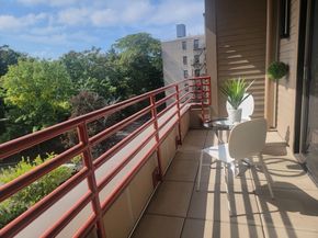 1650 Commonwealth Ave 304, Boston MA 02135