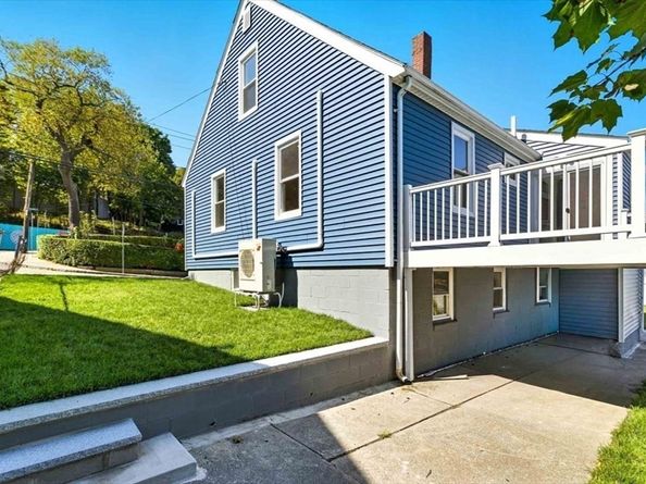 9 Crestway Rd, Boston MA 02128