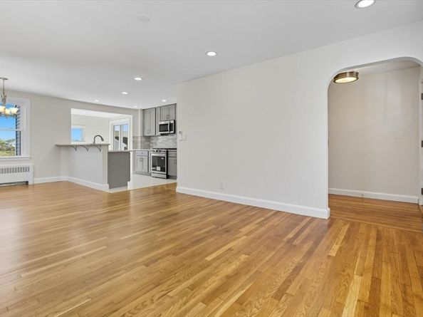9 Crestway Rd, Boston MA 02128
