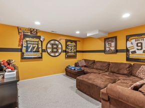 36 Whitetail Way, Littleton MA 01460