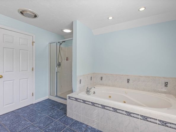 36 Whitetail Way, Littleton MA 01460