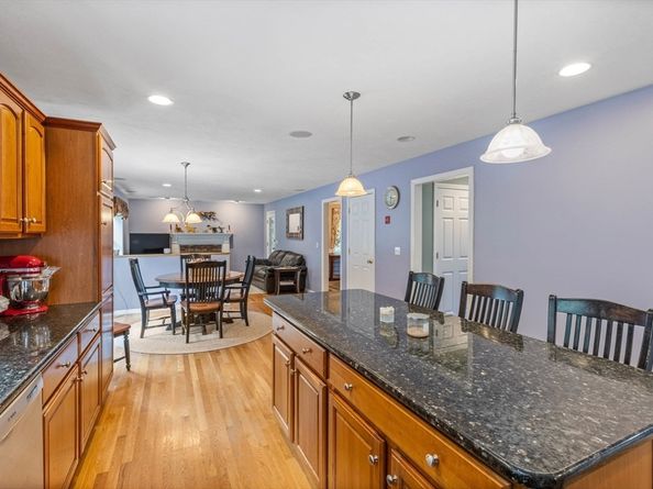 36 Whitetail Way, Littleton MA 01460