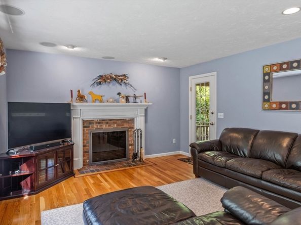 36 Whitetail Way, Littleton MA 01460