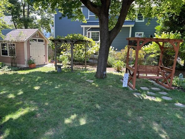 34 Day St, Somerville MA 02144