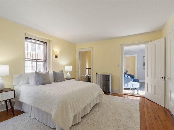 34 Day St, Somerville MA 02144