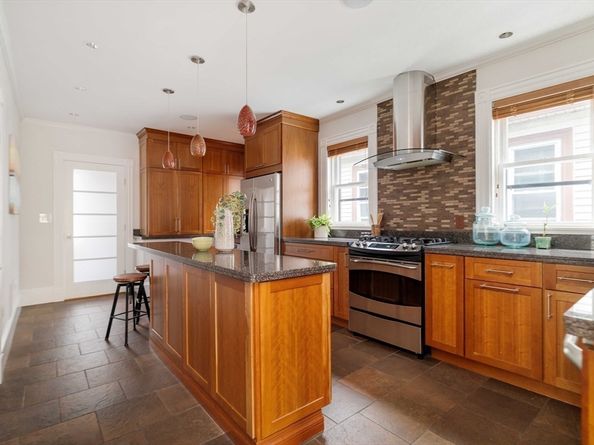 18-20 Windom Street, Somerville MA 02144
