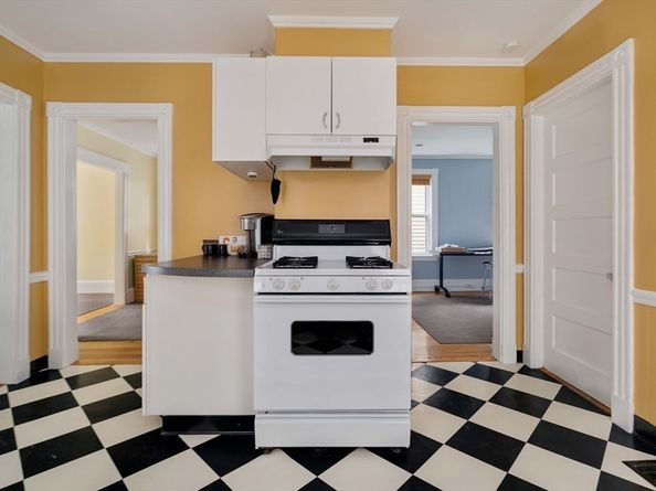 18-20 Windom Street, Somerville MA 02144