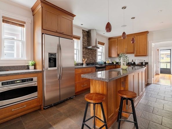 18-20 Windom Street, Somerville MA 02144