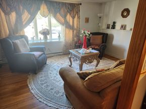 75 Dale Ave, Leominster MA 01453