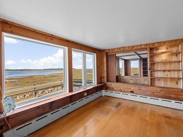 26 Damons Point Circle, Marshfield MA 02050