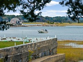 26 Damons Point Circle, Marshfield MA 02050